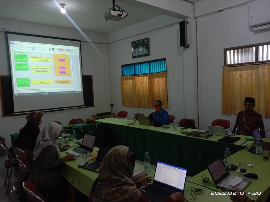 Pelatihan_Aplikasi_Mendeley,_Pop,_Dan_Vosviewer.jpg