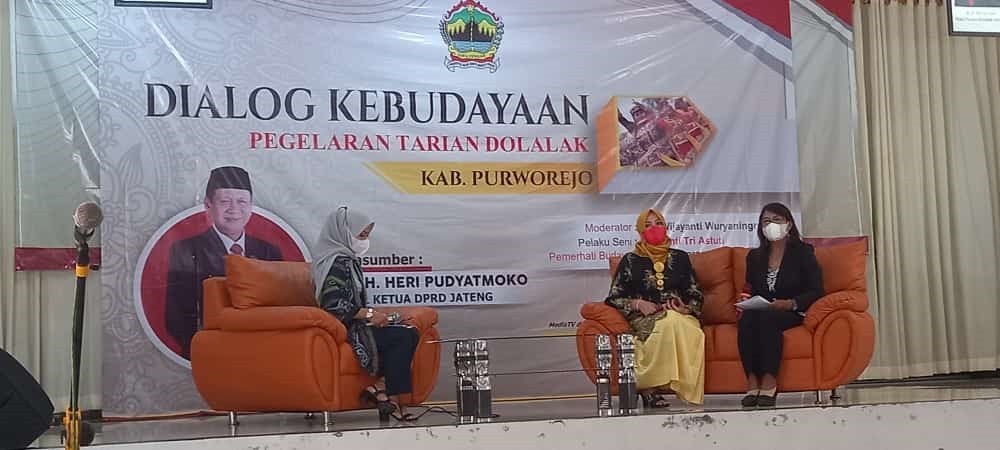 “Dialog_Kebudayaan_Pagelaran_Tari_Dolalak_Kabupaten_Purworejo”1.jpg